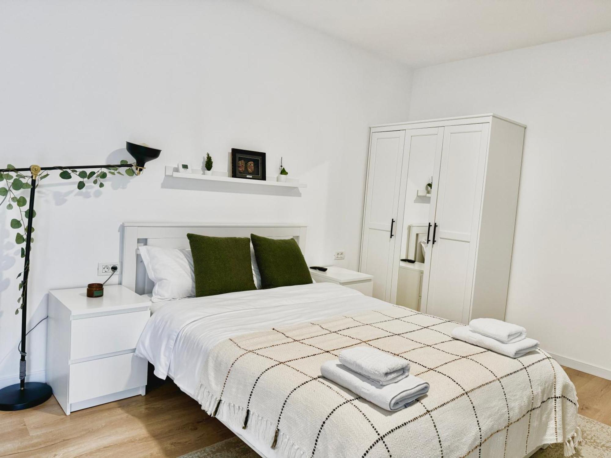 Sky Airport Therme 1 Apartment *
